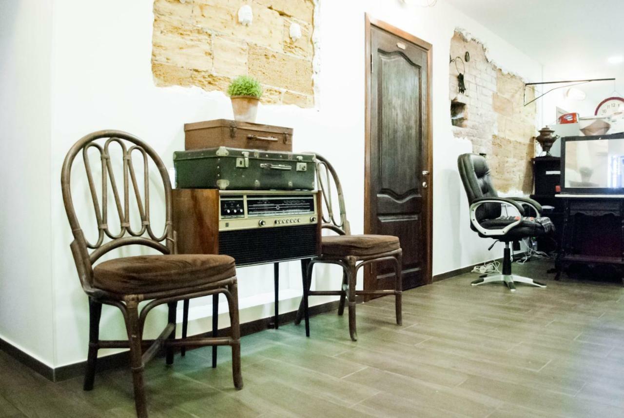 Hostel Uyutniy Dvorik Odessa Zewnętrze zdjęcie